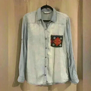 Women’s Celebrity Pink Button Down